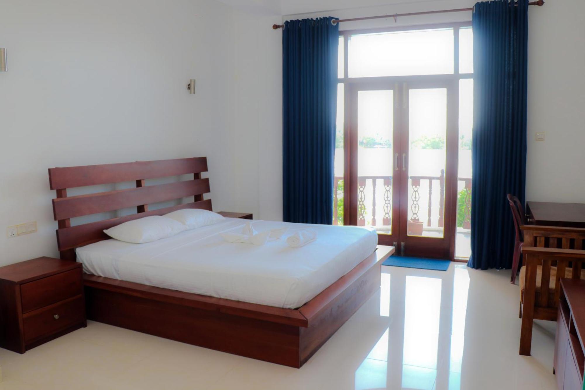 Villa Hamburg Aluthgama Buitenkant foto